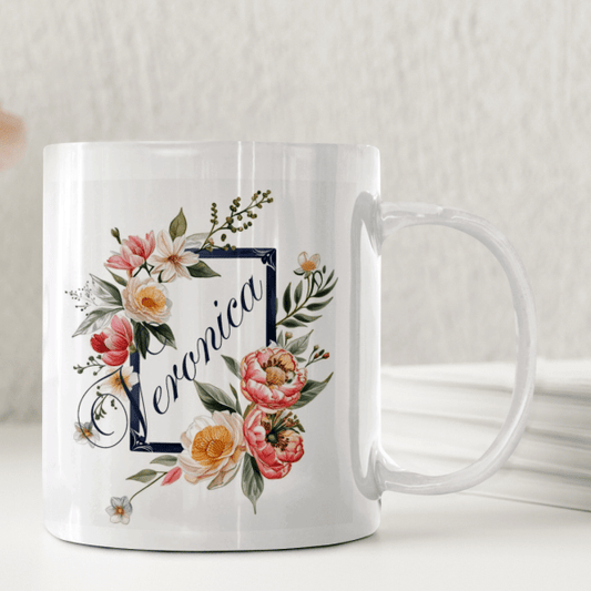 Personlig mugg – Klassiska blommor – mugg med namn