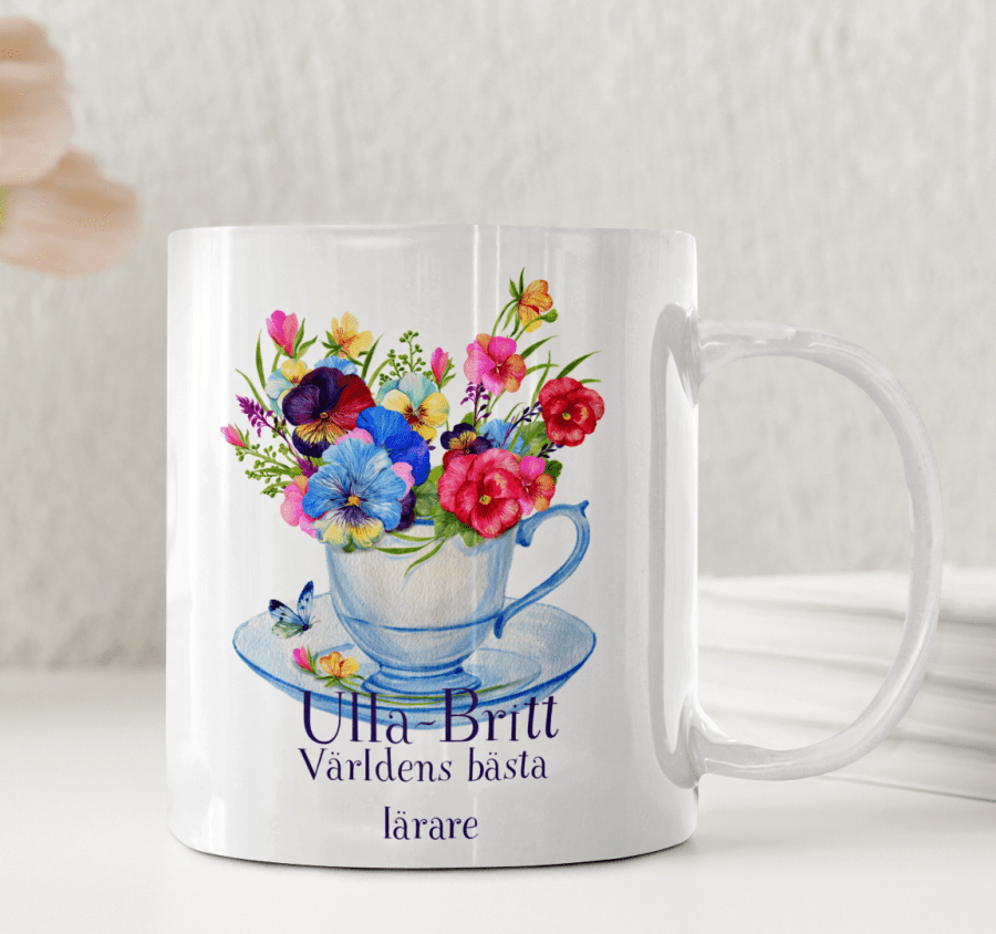 Personalisierte Lehrertasse – Blumen in der Teetasse