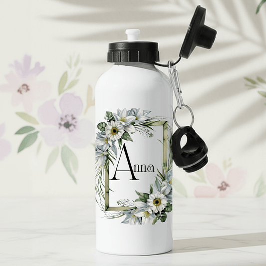 Vita blommor med guldram – Personlig vattenflaska med namn