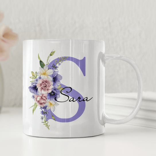 Personlig mugg – Lila blommor – mugg med namn