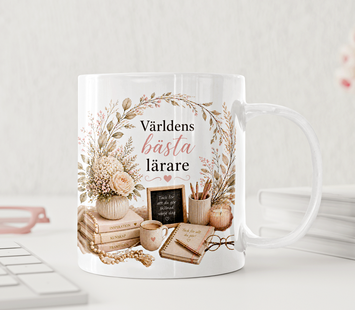 Lehrertasse – Beste Lehrerin der Welt – Blumen und Bücher, beige