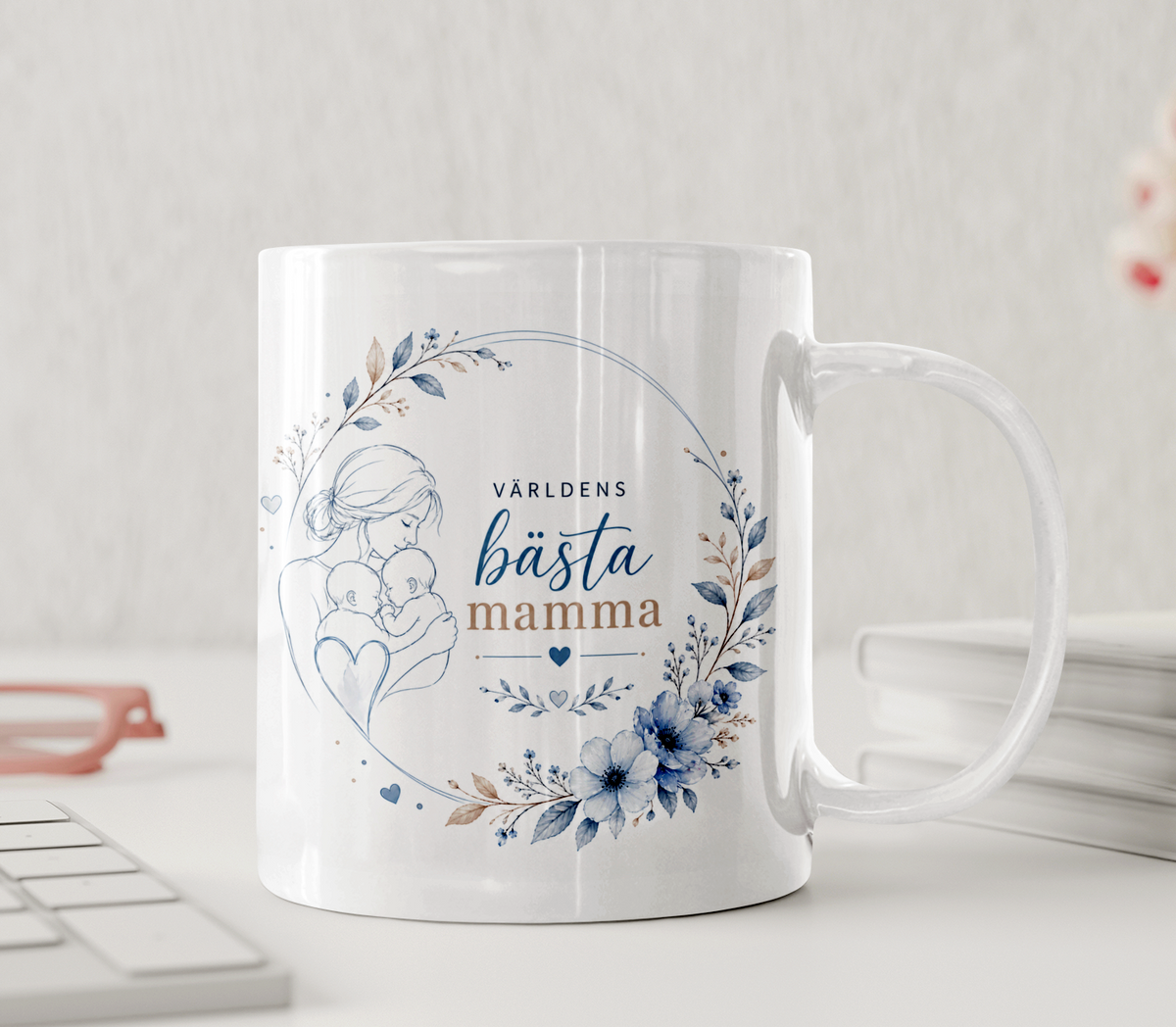 Personalisierte Tasse – Beste Zwillingsmama der Welt – blaue Blumen